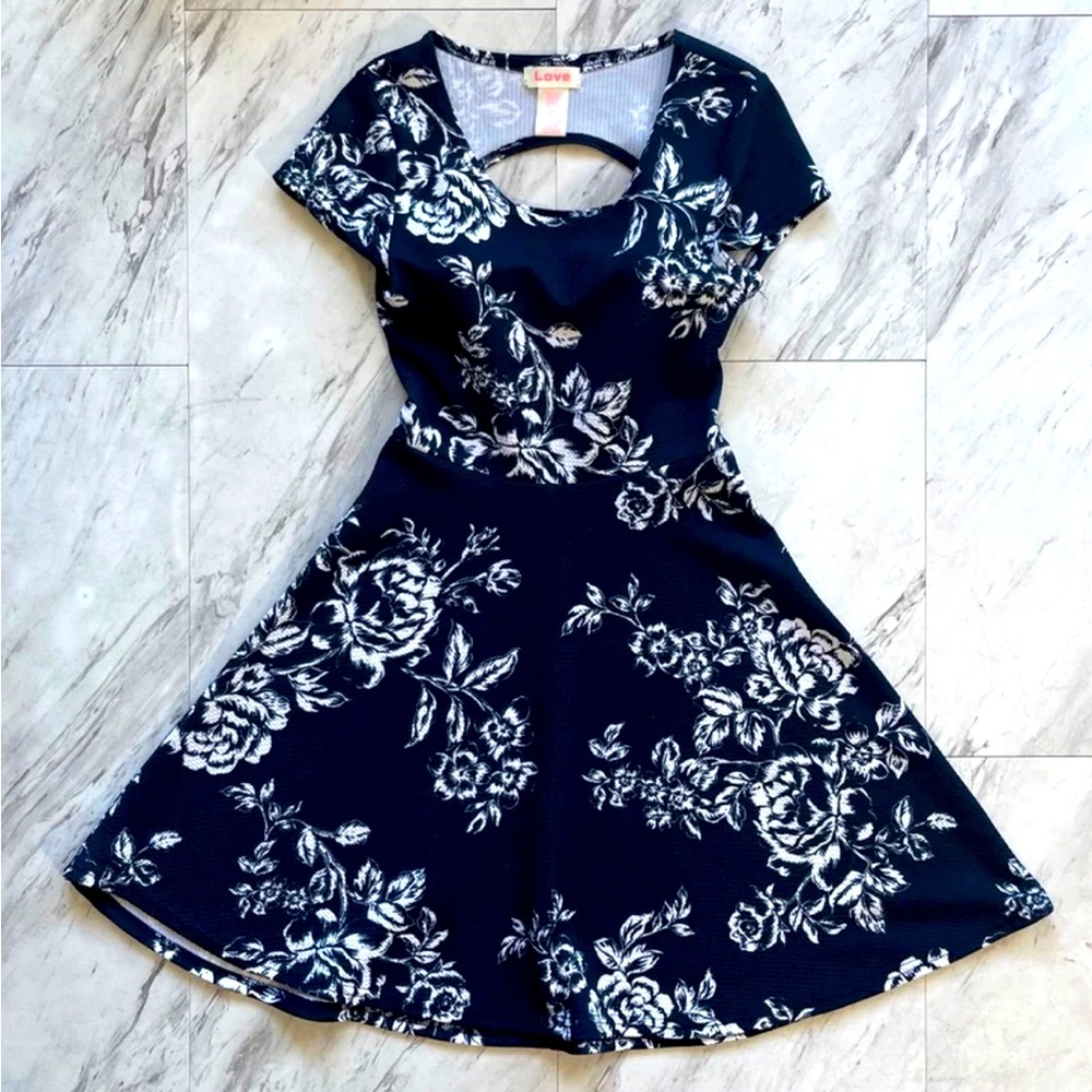 Women fit flare navy blue floral half backless dress